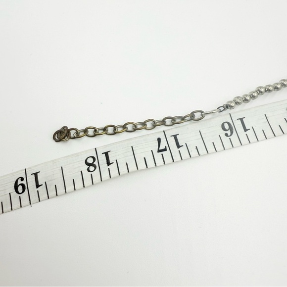 Vintage Chunky Blue Dyed Howlite and Coral Beaded Statement Necklace - Picture 8 of 9